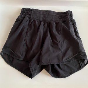 Black Lululemon Hotty Hot Shorts Size 2 Tall